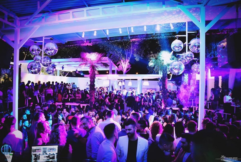 OMNIA BLUE Ανακαινισμένο και καλοκαιρινό!